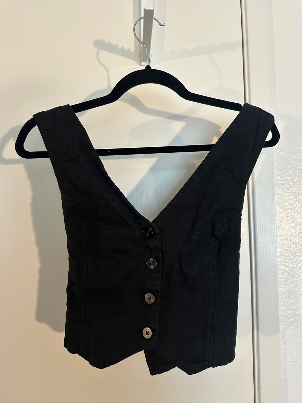 Abercrombie & Fitch Black Button-Front Cropped Vest Cross Back Detail